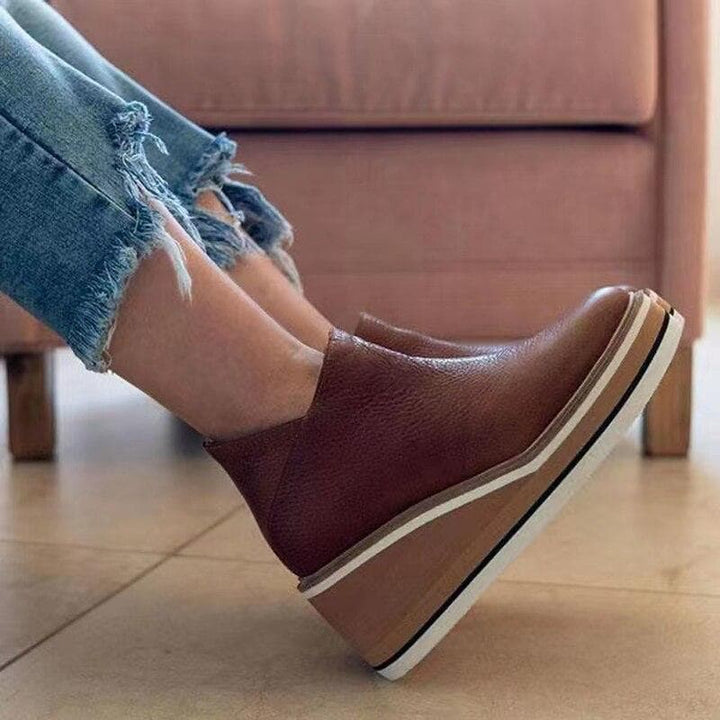 MARJORIE™ – Stylish Ankle Boots with a Lengthening Look