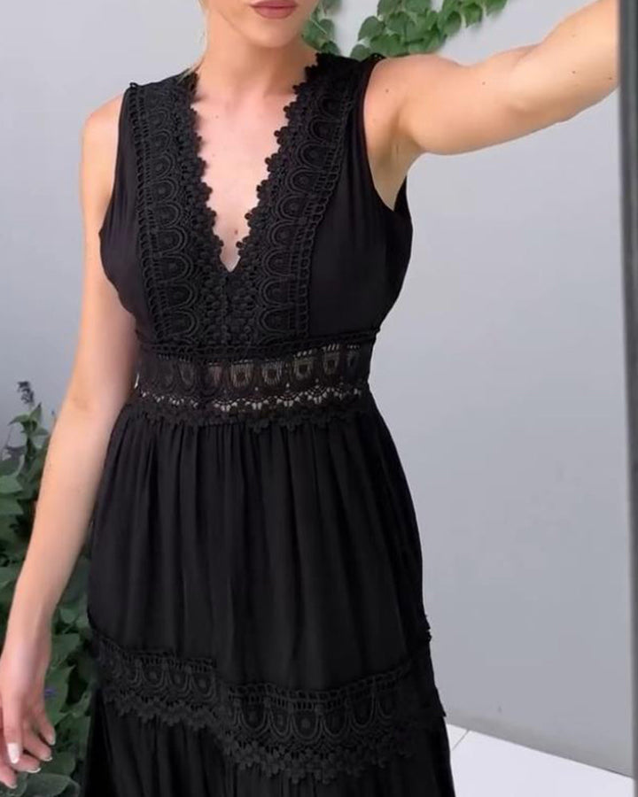 Eleanor | Elegant V-Neck Dress